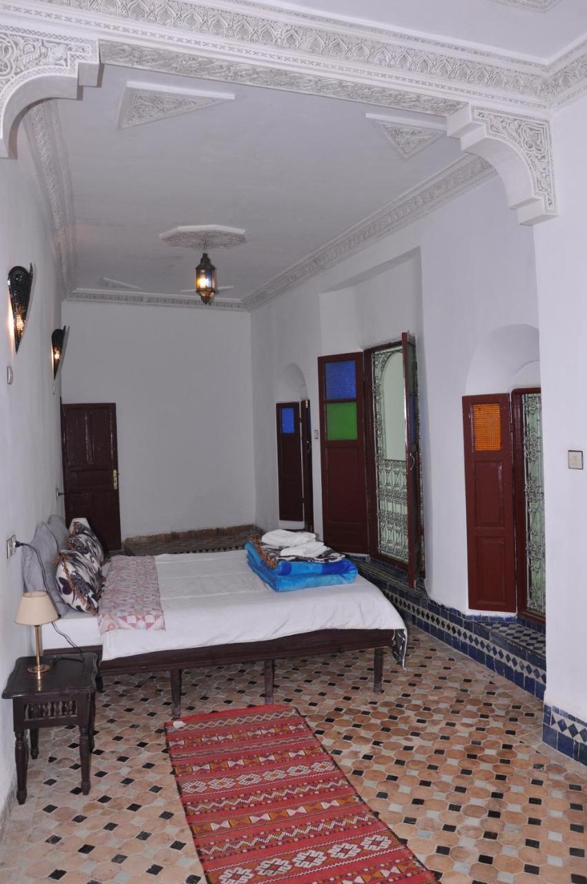 Maison D'Hotes Zohor Fez Bagian luar foto